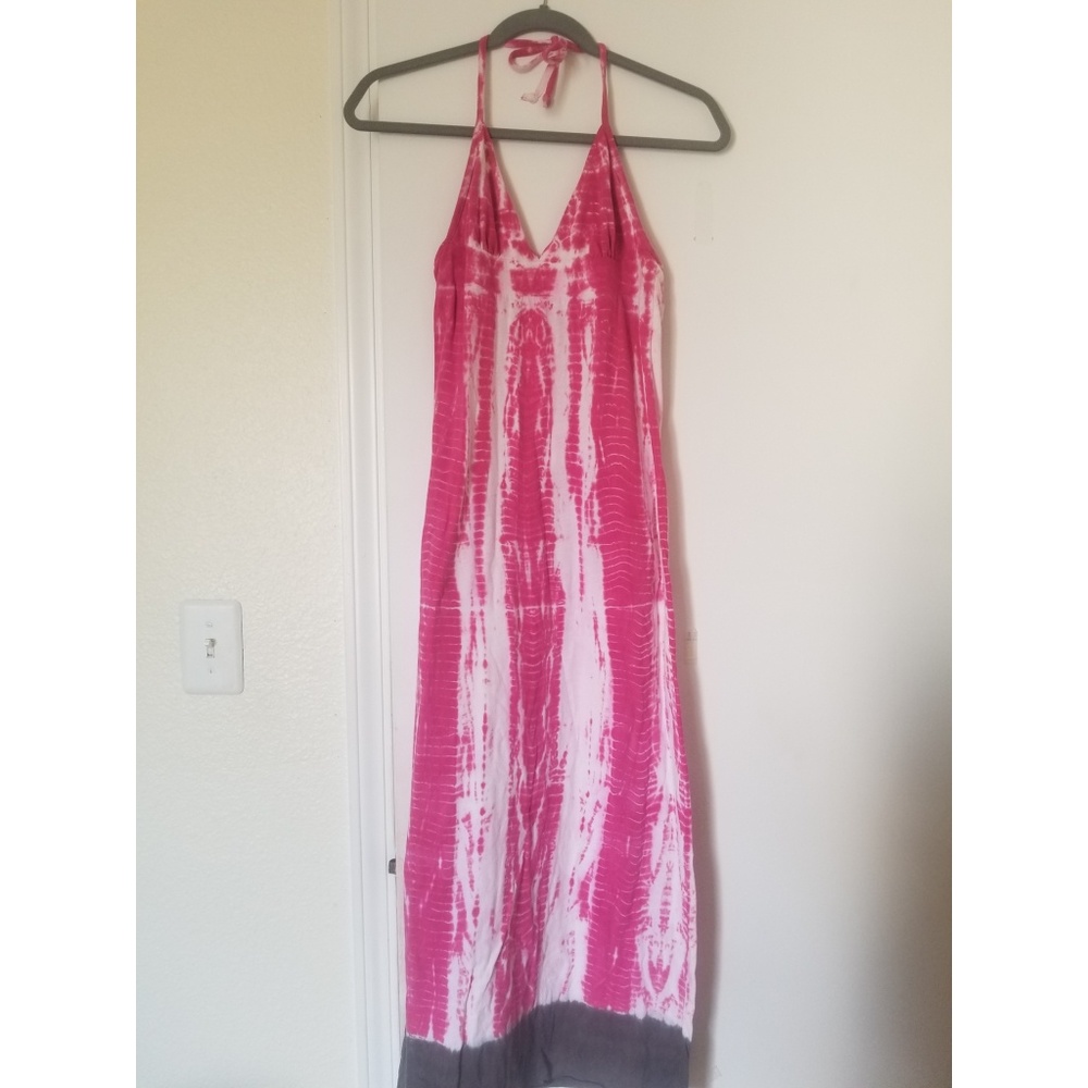 🌟 Tie Dye Halter Dress